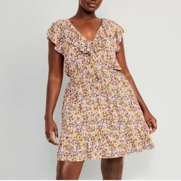 Old Navy Dresses & Skirts - Old Navy Waist-Defined Flutter-Short Sleeve Floral Mini Dress Pullover Size 3X